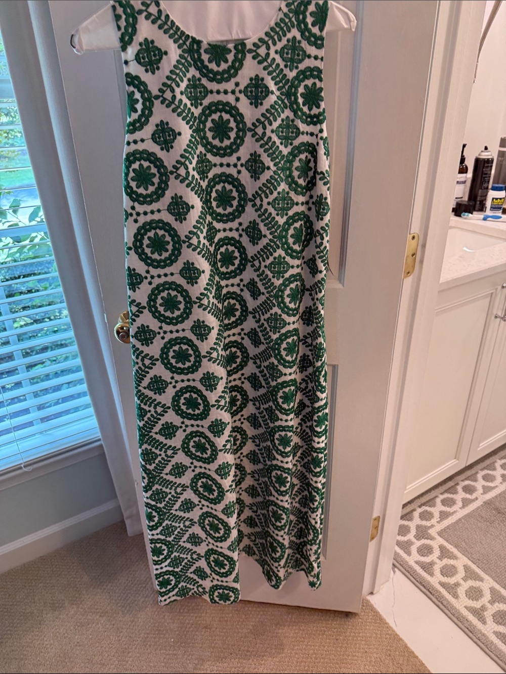 Duffield Lane Women’s Green and White Patterned Midi Dress